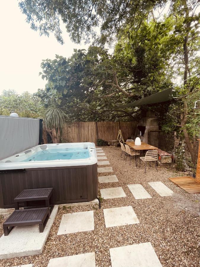 Maison Dans Les Arbres, Spa, Tennis, Parking นีมส์ ภายนอก รูปภาพ